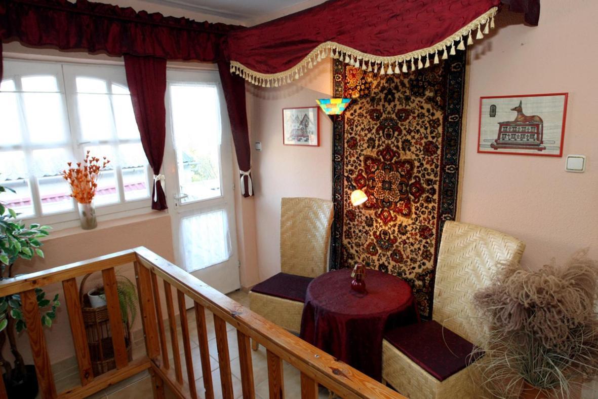 Castello Vendeg Es Apartmanhaz エゲル エクステリア 写真